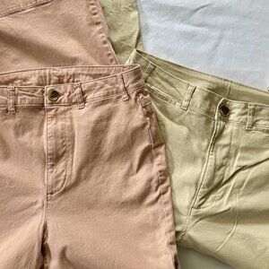 Old Navy High-Waisted Crop Chino Wide Leg Pant Size 6 Tall Two pair LIKE NEW